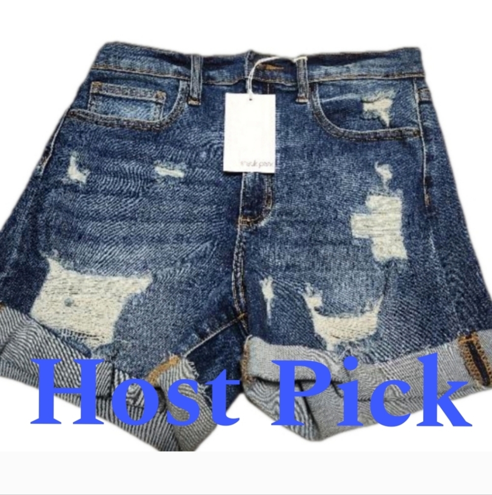 Sneak Peek ladies HighRise Demin shorts